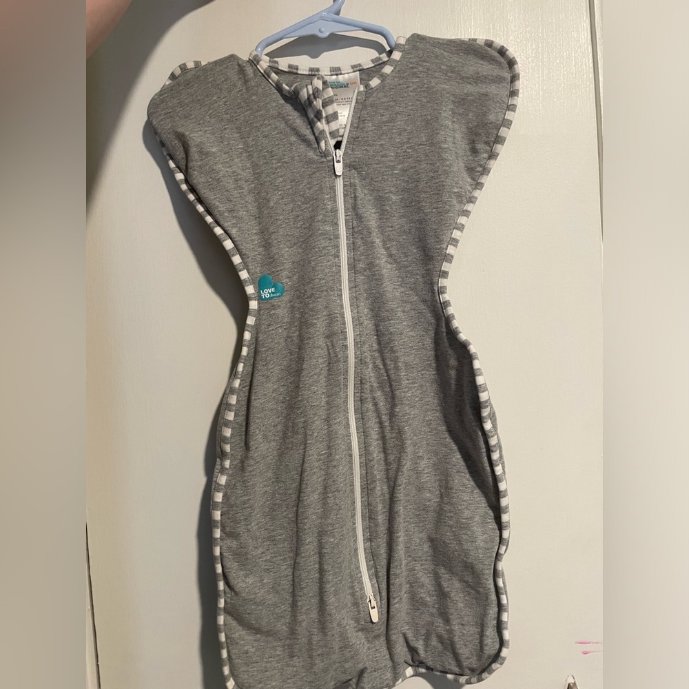 Love to dream swaddle up swaddle small 6.5 -13 lbs